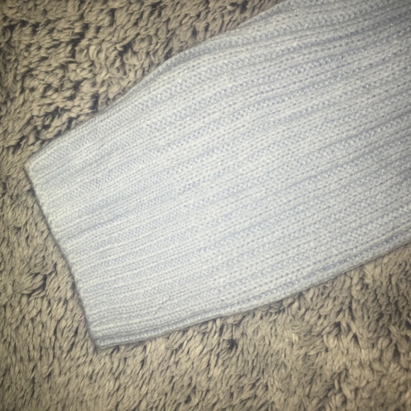 H&M Knit Turtleneck Sweater - Picture 4 of 5